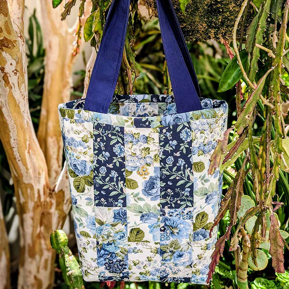 Essential Tote Bag - Fat Quarter Friendly - Digital Download Pattern