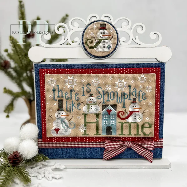Curly Frame Cross Stitch Display – Unfinished Wood