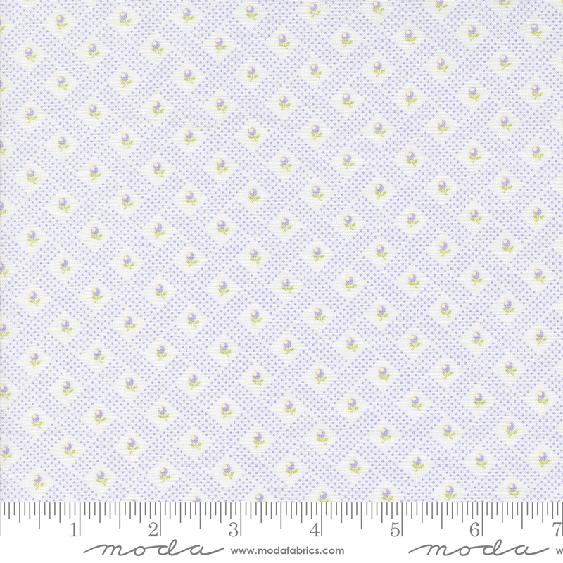 Georgia 18775 11 Off White Lavender Brenda Riddle Moda