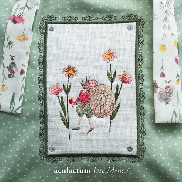 Acufactum MACHINE EMBROIDERY FILE - Meadow Postman