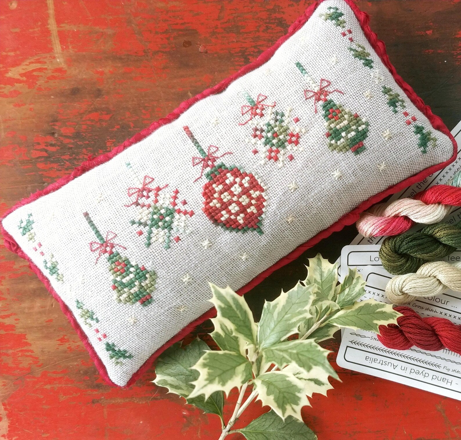 Christmas Baubles Cross Stitch Pattern by Mojo Stitches