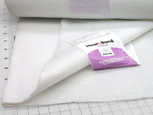 Heat N Bond - Fusible Batting - Fusible Fleece - Extra High Loft Q2425 - White***Temporarily Out of Stock***