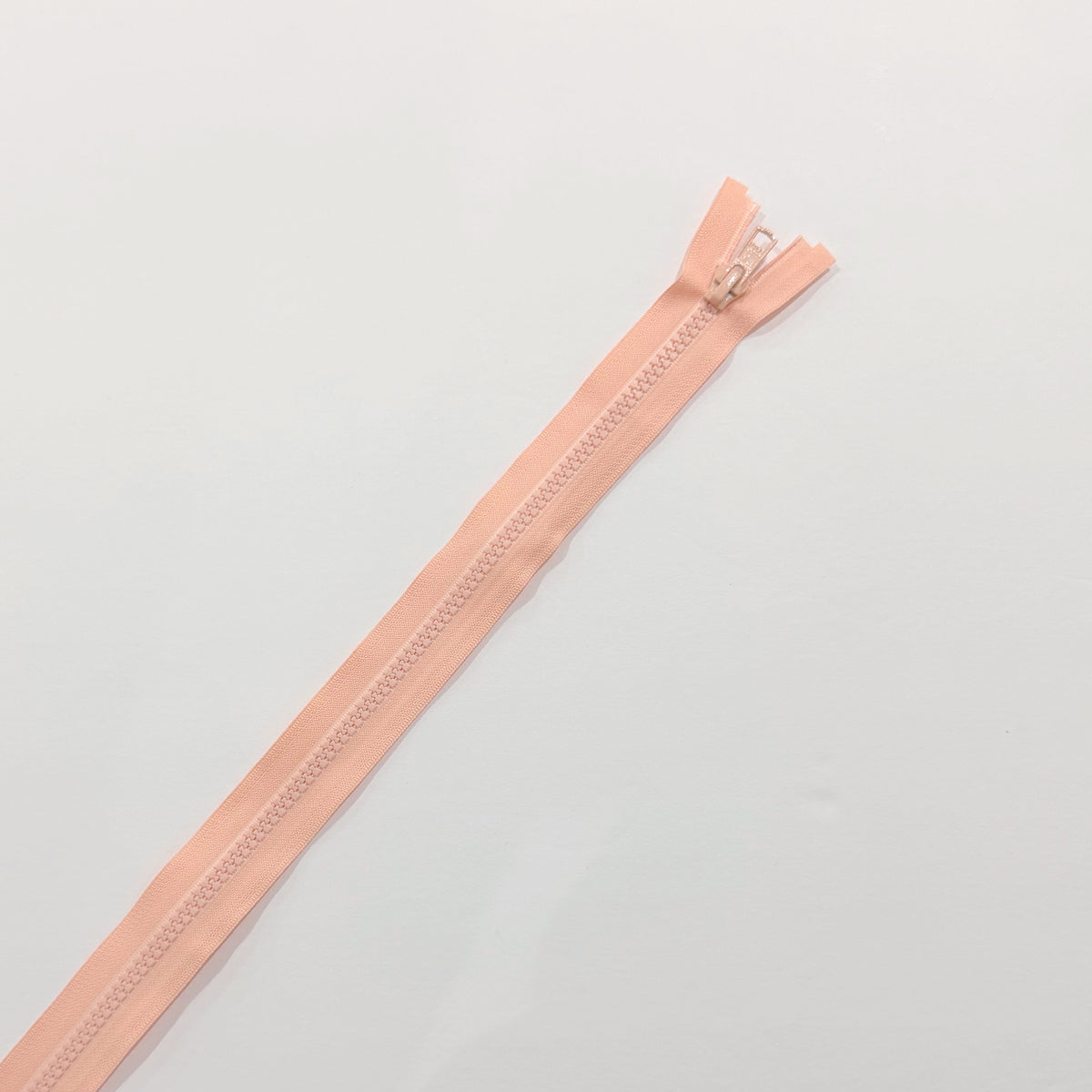 Separating Molded Zipper, 24" Peach