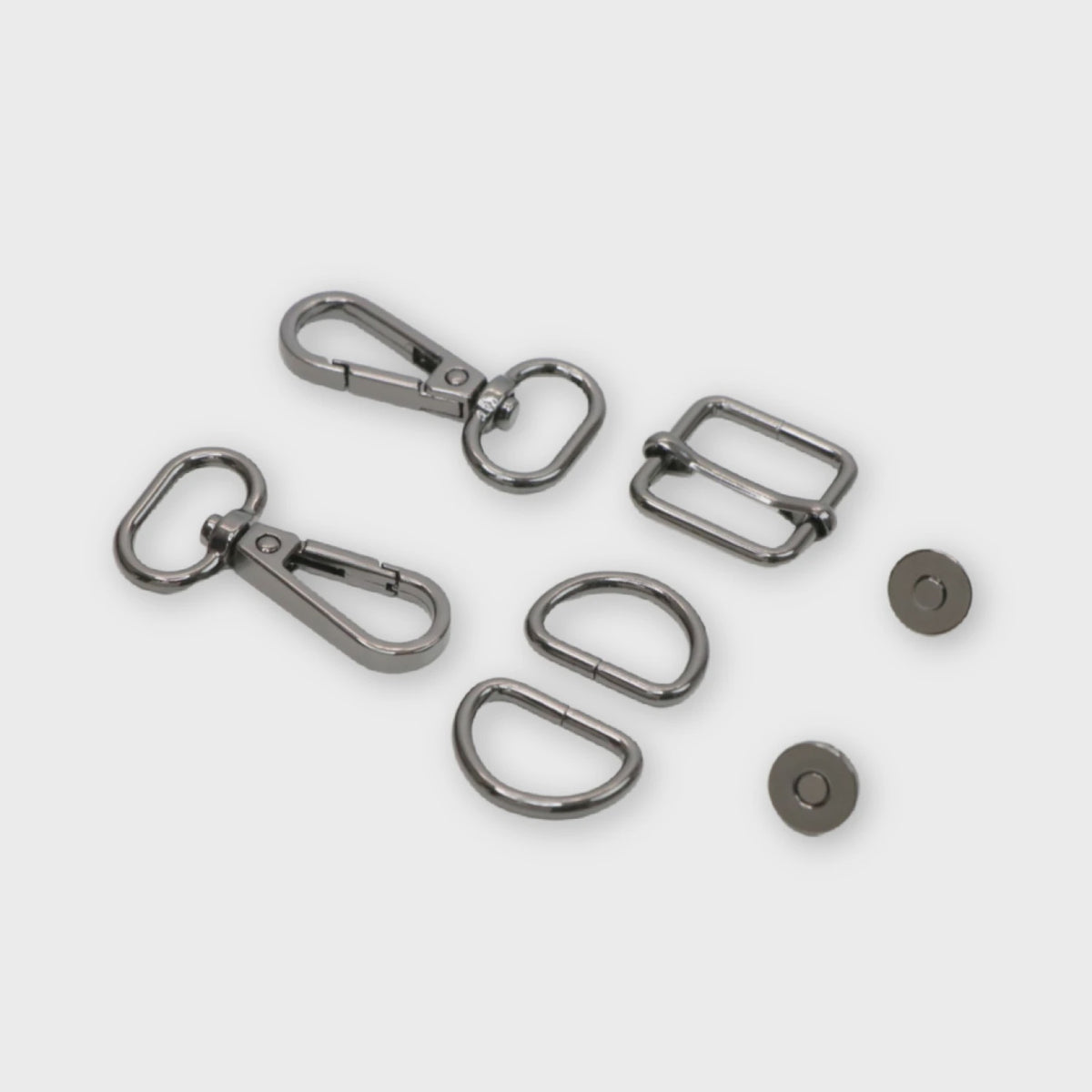 Level 4 Basic Hardware Kit 3/4in Gunmetal - Sallie Tomato