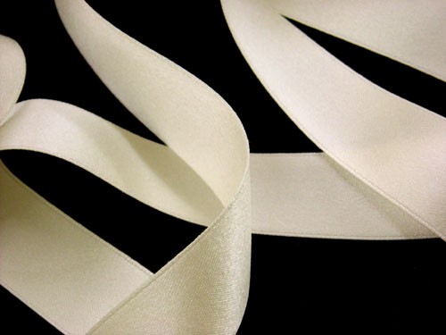 Wholesale Silk Satin Ribbon 3/4" Ivory