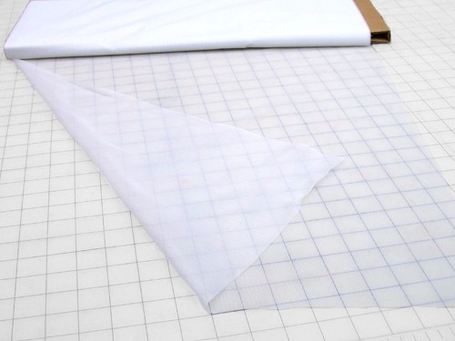 Heat-n-Bond Sheer Weight Fusible Tricot Interfacing Q2432