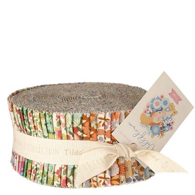 WALLFLOWER 2.5-Inch Strip Roll Precuts by Tilda