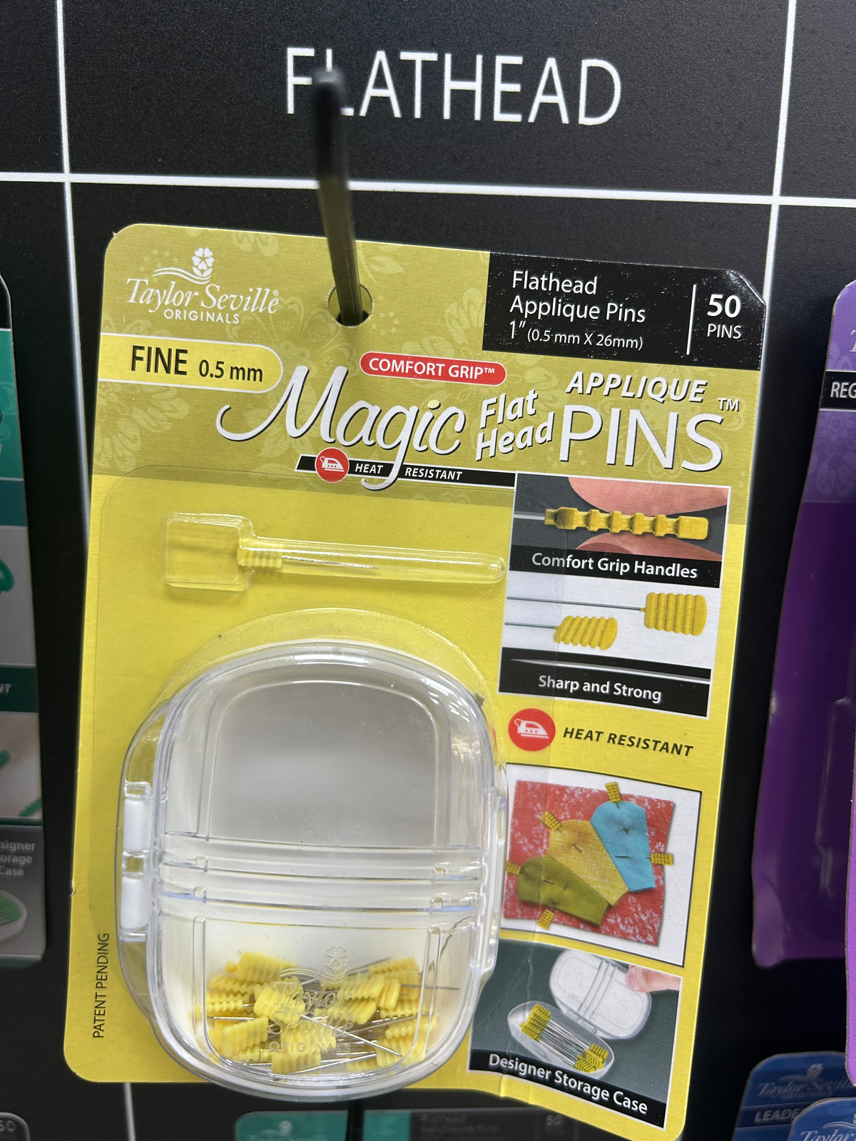 Taylor Seville Magic Flat Head Applique Pins 1in (50 ct)