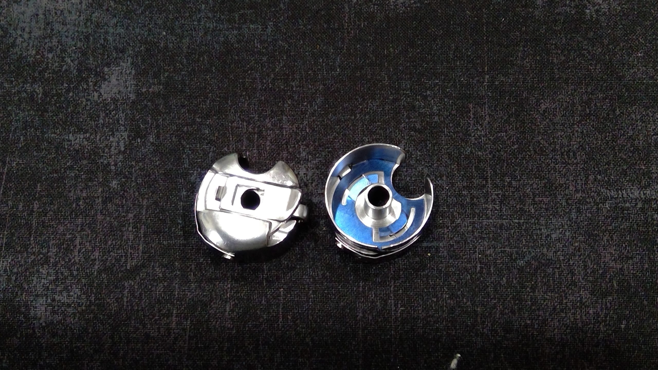 Towa Bobbin Case-L (with Spring)