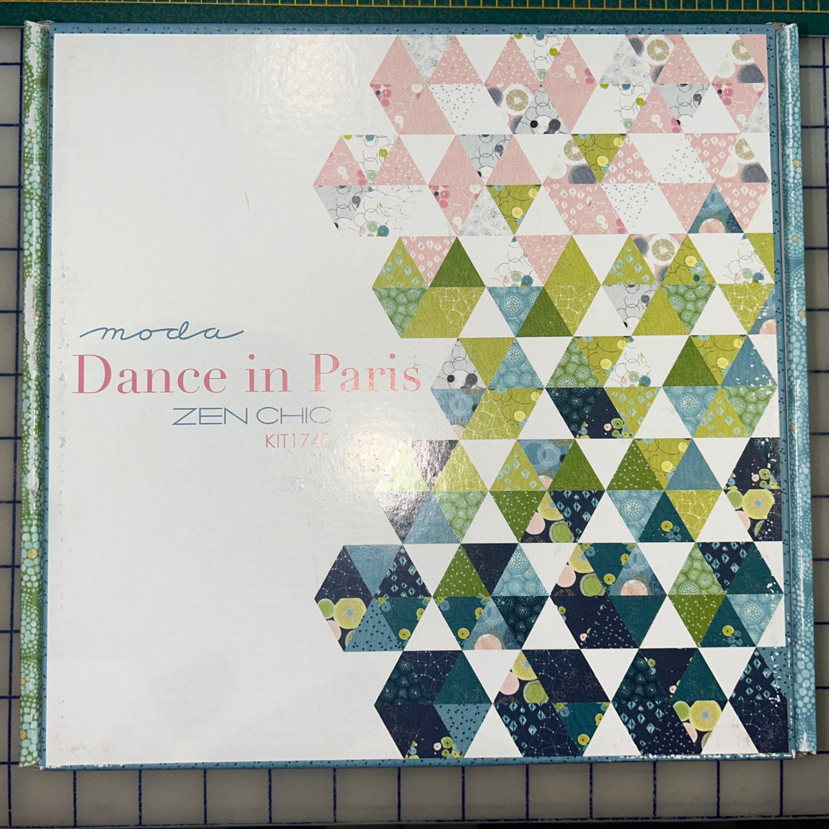 Dance in Paris Quilt Kit
