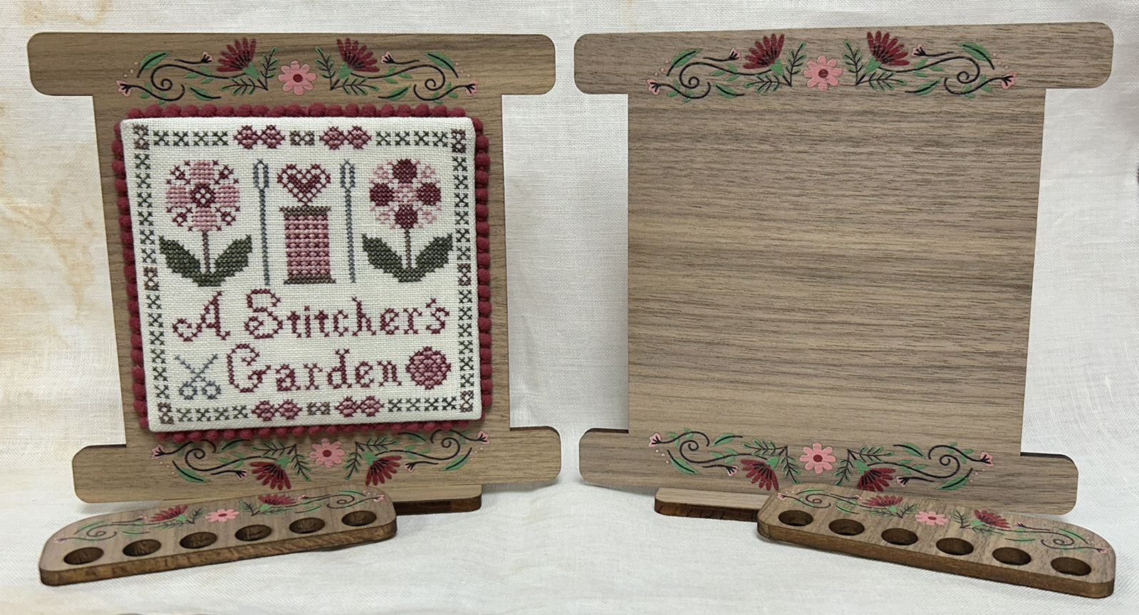 Garden Spool Display StandWith Matching Thread Keep